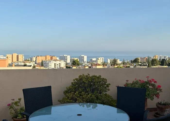 Lejlighed Espectacular Atico Con Vistas Al Mar Y La Montana Torremolinos