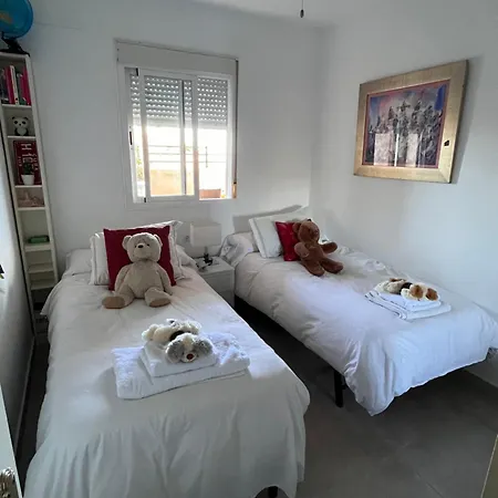 Espectacular Atico Con Vistas Al Mar Y La Montana Apartament