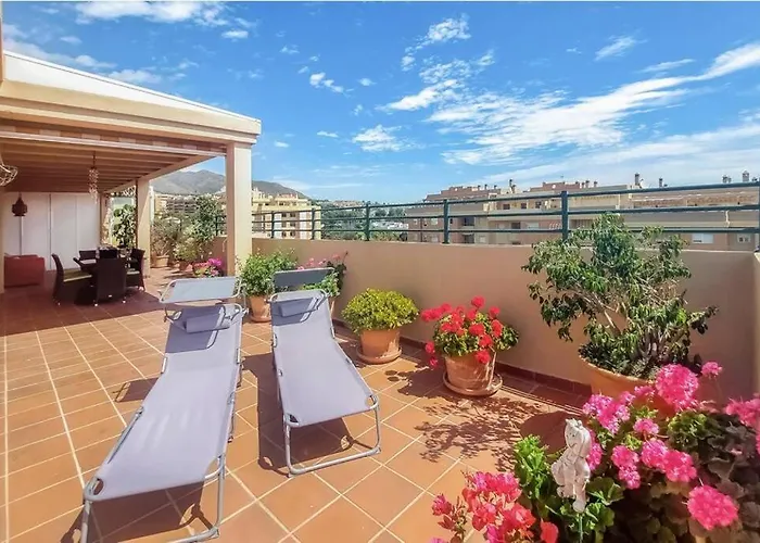 Apartment Espectacular Atico Con Vistas Al Mar Y La Montana